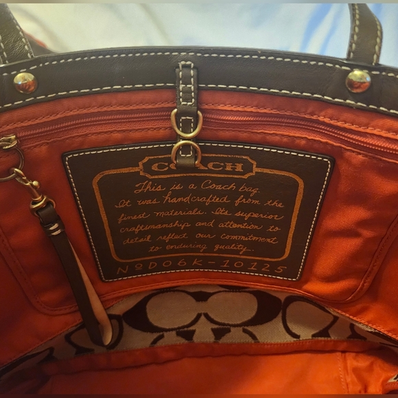 Coach Reversible Large Tote, Classic Tan and Burnt Orange - Picture 6 of 9